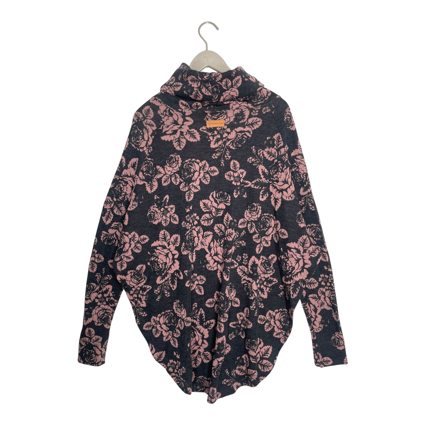 Ommellinen merino pancho, babushka roses | L