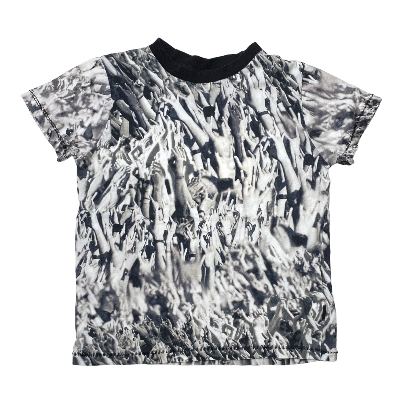 Molo t-shirt, hands in the air | 116cm