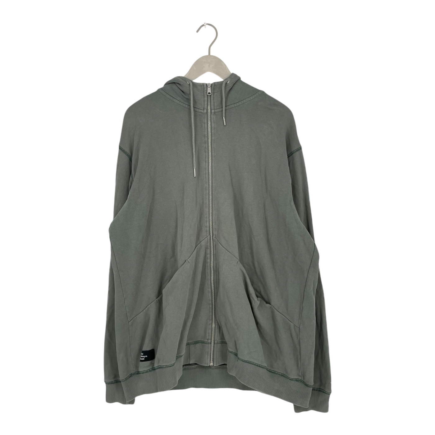 Makia hoodie, moss green | man XXL