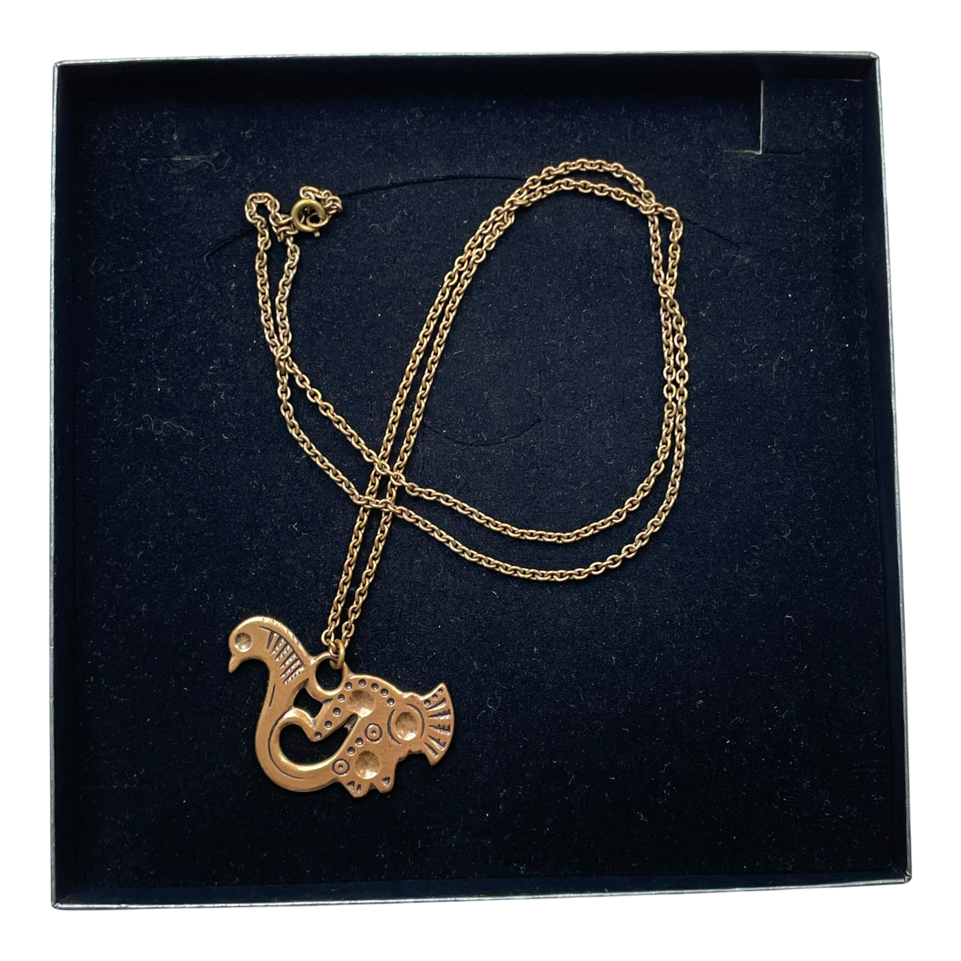 Kalevala Koru tampereen lintu necklace, bronze