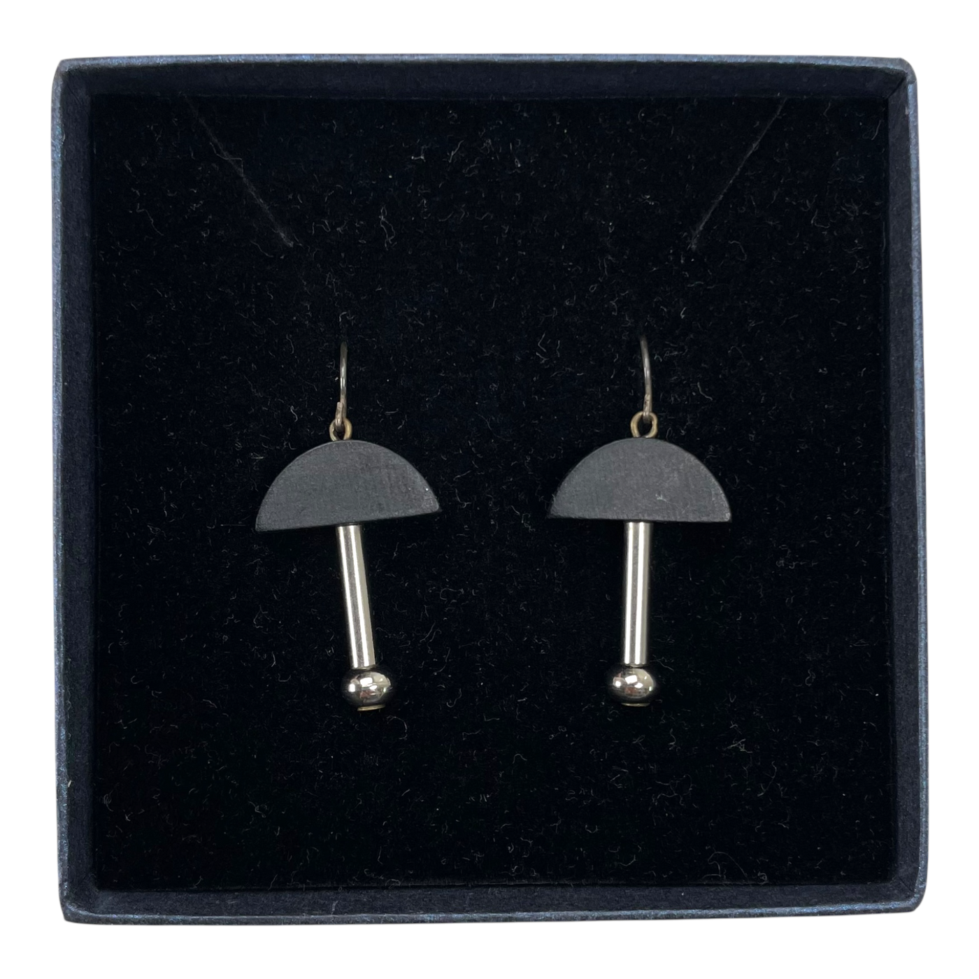 Aarikka sateenvarjo earrings, black