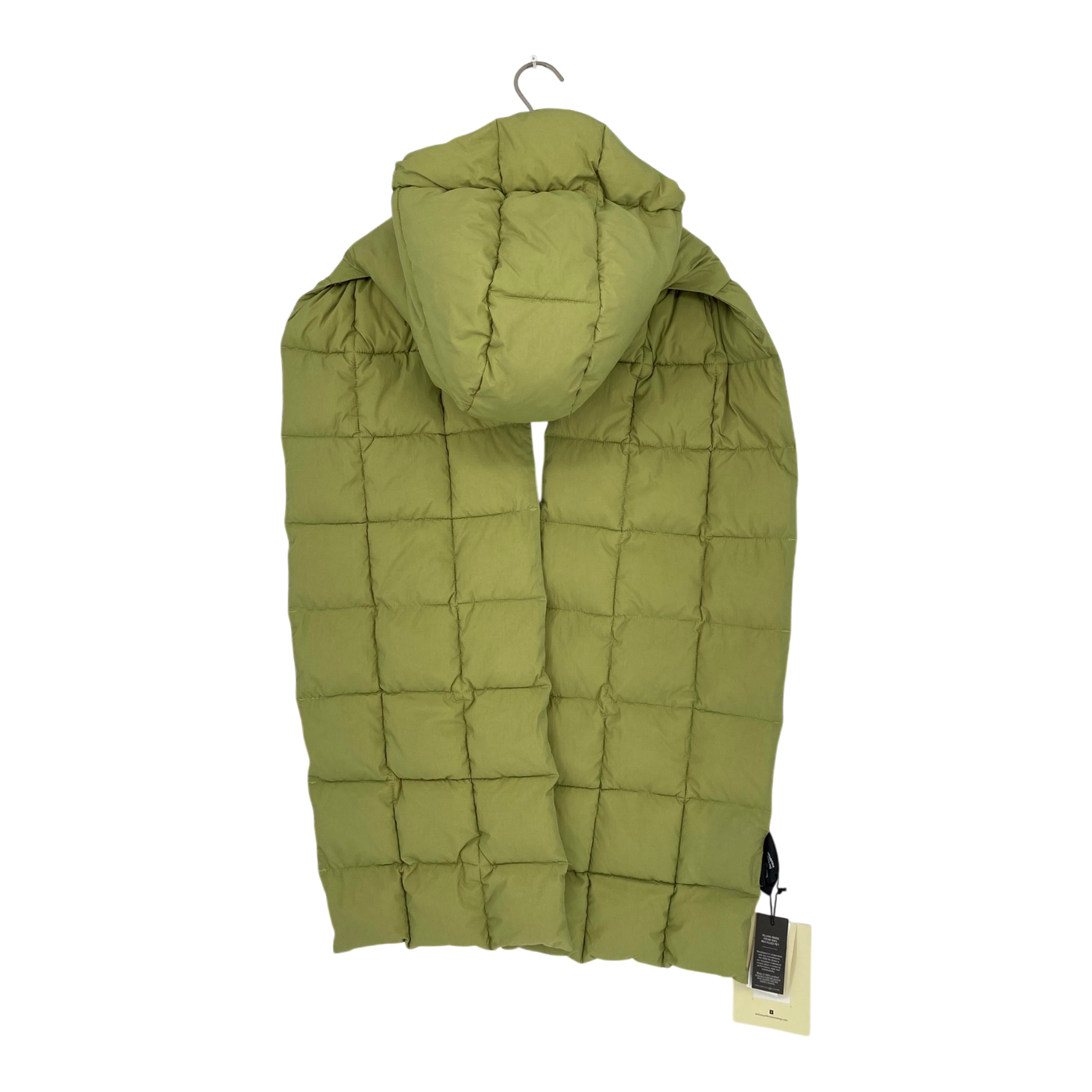 Embassy of Bricks and Logs dublin puffer scarf, tea green | onesize