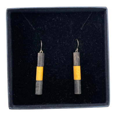 Aarikka earrings, black /yellow