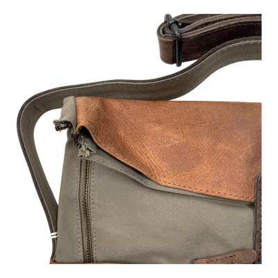 Harold's Bags leather messenger bag M, nature