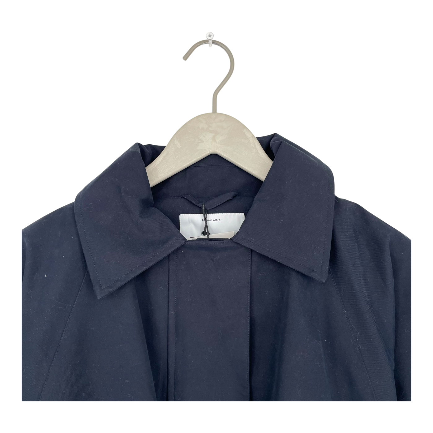 Embassy of Bricks and Logs edmonton parka, dark navy | woman S