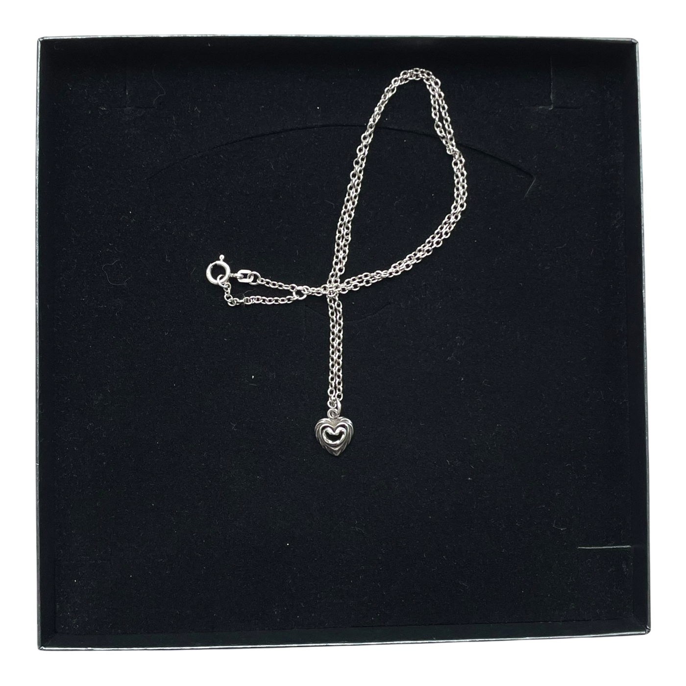 Kalevala Koru talon sydän necklace, silver