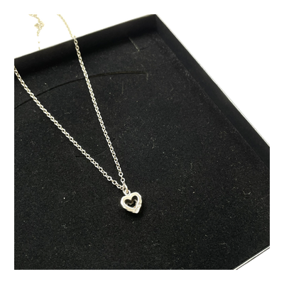 Kalevala Koru talon sydän necklace, silver