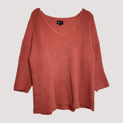 chunky v-neck knit, raspberry | women M